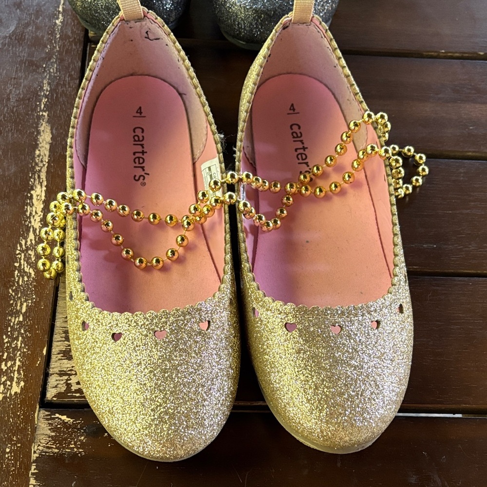 Carter's Glittery Gold Kids Dress Shoes size 4